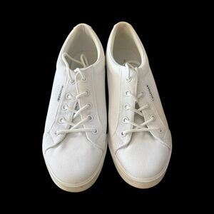 Tommy Hilfiger Excellent condition White Canvas Low-Top Sneakers Size 7